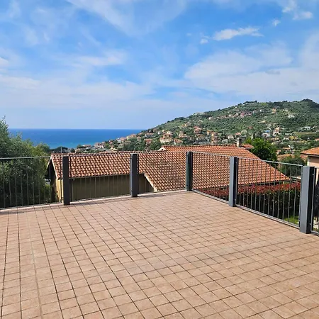 Between Sky And Sea - Panoramic Terrace With Sea View And Shared Pool, 500m From The Beaches Casa de Férias *