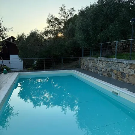 Casa de Férias Between Sky And Sea - Panoramic Terrace With Sea View And Shared Pool, 500m From The Beaches